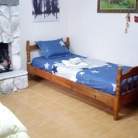 Argiris Old House 1 *