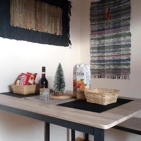 Argiris Old House 1 *