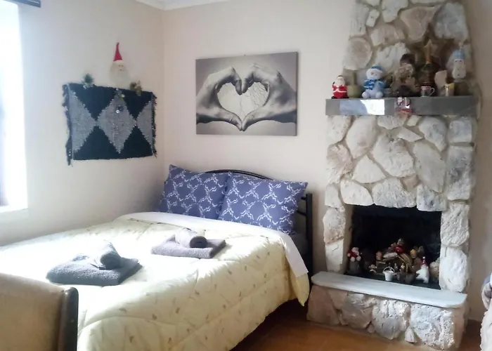 Argiris Old House 1 * カランバカ