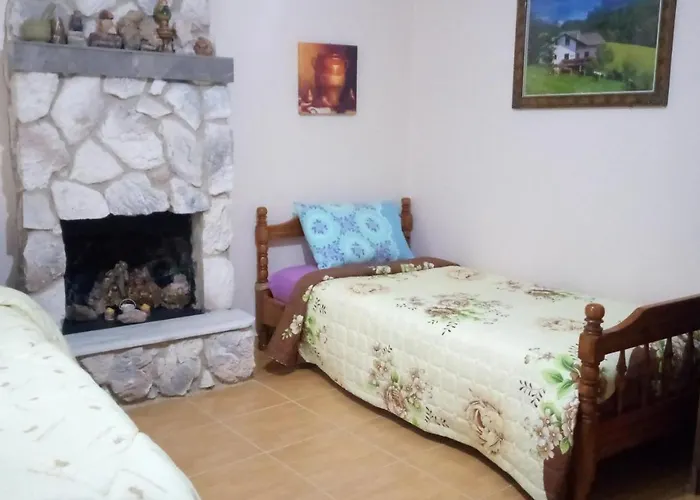 Argiris Old House 1 *