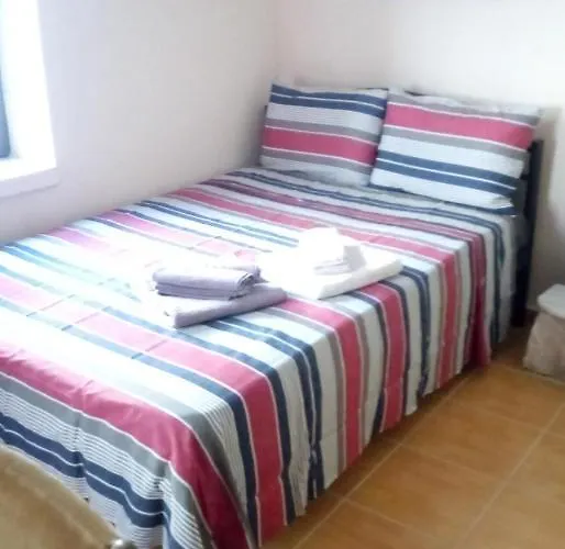 別荘 Argiris Old House 1 カランバカ