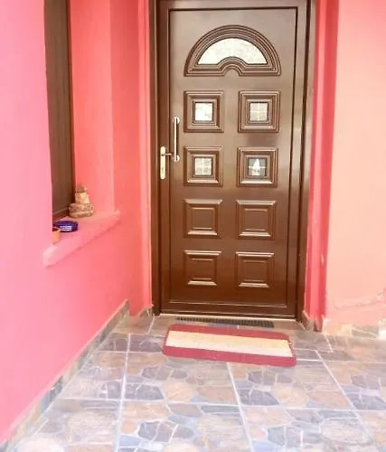 Argiris Old House 1 * カランバカ